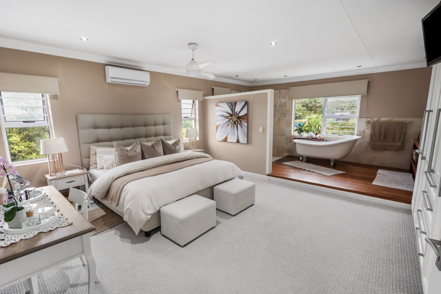 7 Bedroom Property for Sale in Nahoon Eastern Cape